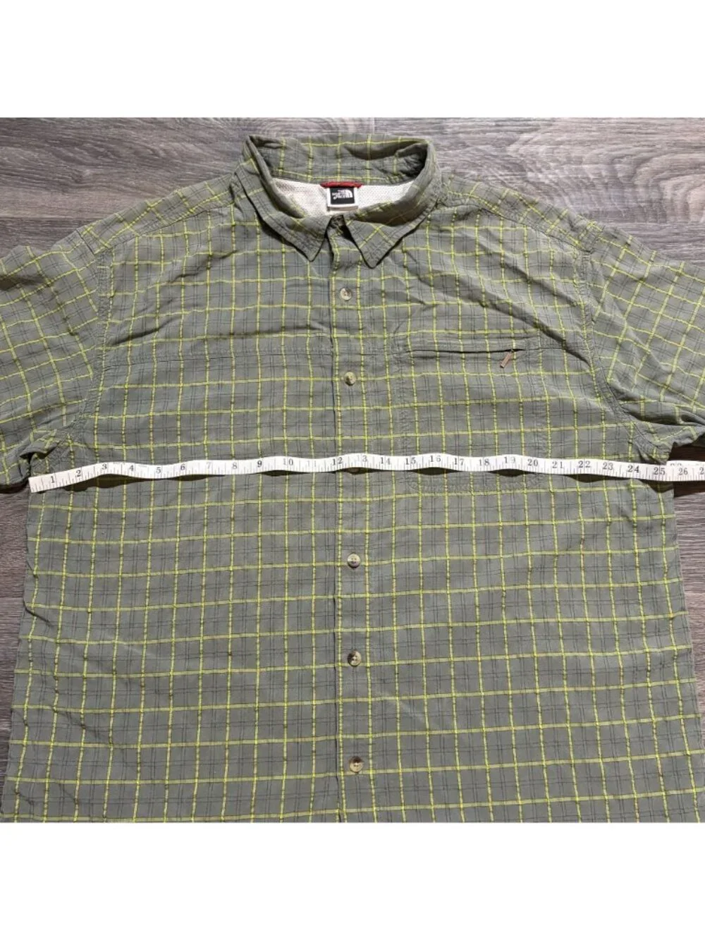 The North Face Mens XL Plaid Button Up Shirt Short Sleeve Khaki Yellow Checkered